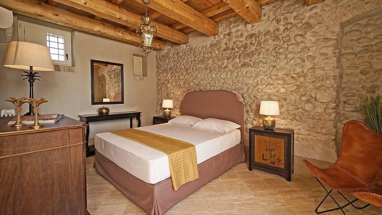Dogoli Country Apartments Bardolino Italy