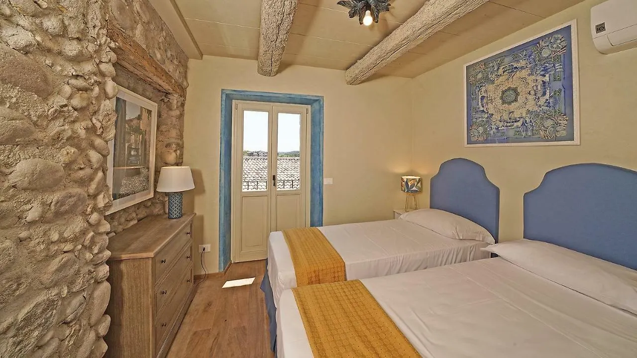 Dogoli Country Apartments Bardolino Italy